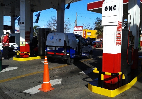 Servicio técnico en estación con surtidores Galileo y Aspro